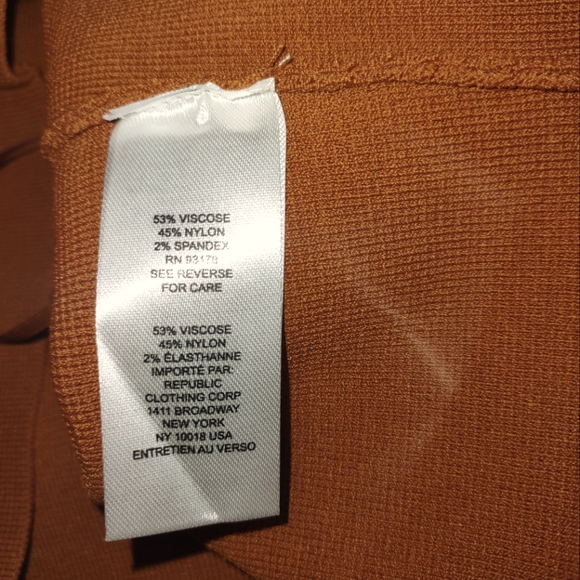 House Of Harlow 1960 Mock Neck Sleeveless Knit Top - Picture 7 of 7